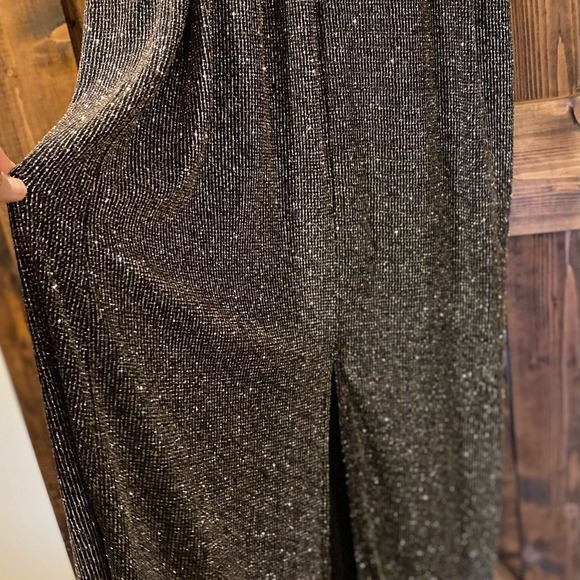 Vince Camuto metallic, spaghetti strap, evening gown. NWT women's size 14. - Picture 8 of 9